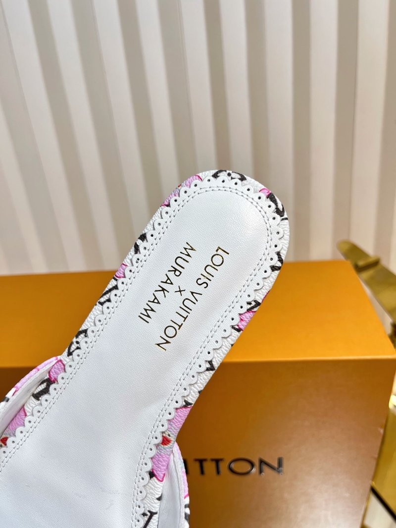 l0vis Vvtt0n slippers